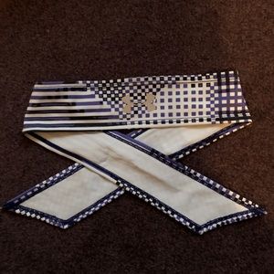 Under Armor headband